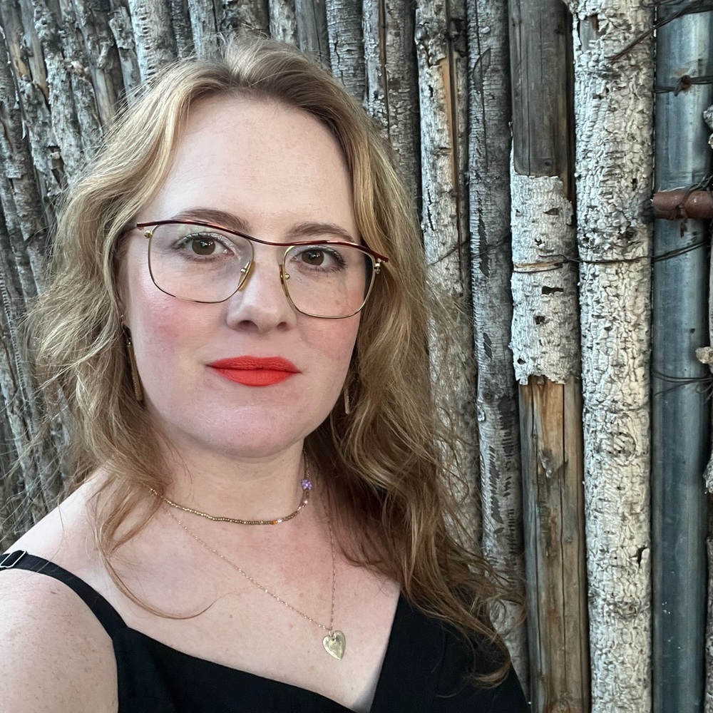 Meet your Posher, Brooke